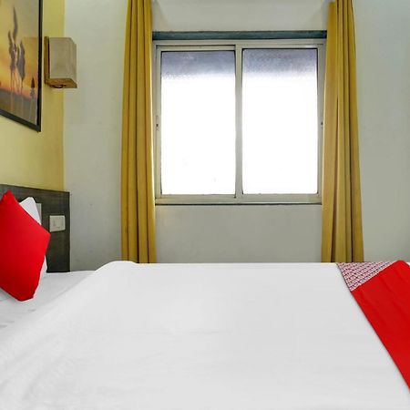 Hotel O Pimprii Stays Exteriör bild