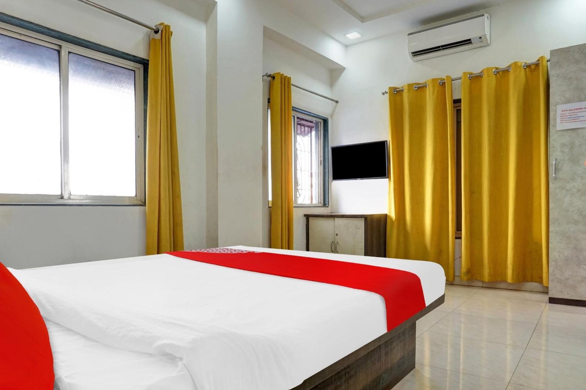 Hotel O Pimprii Stays Exteriör bild